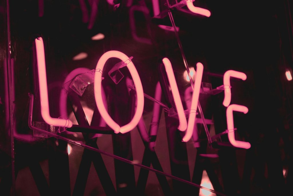 Meditation to Attract Your Ideal Partner        
Manifest love